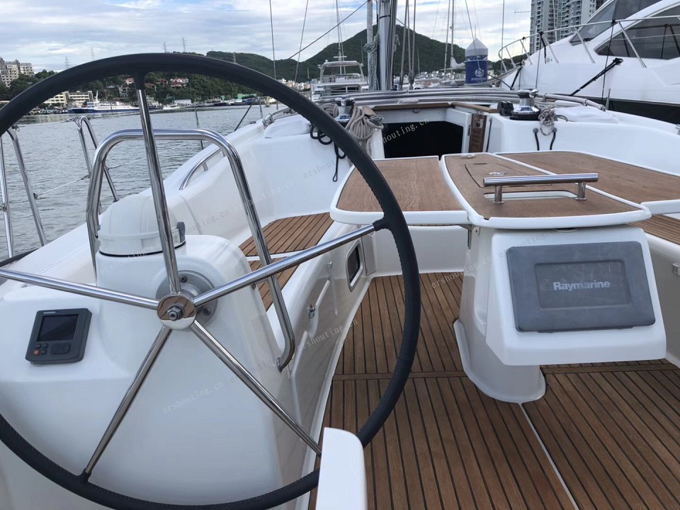 Beneteau Oceanis 46