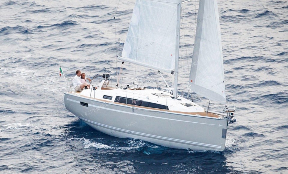 Bavaria Cruiser 33