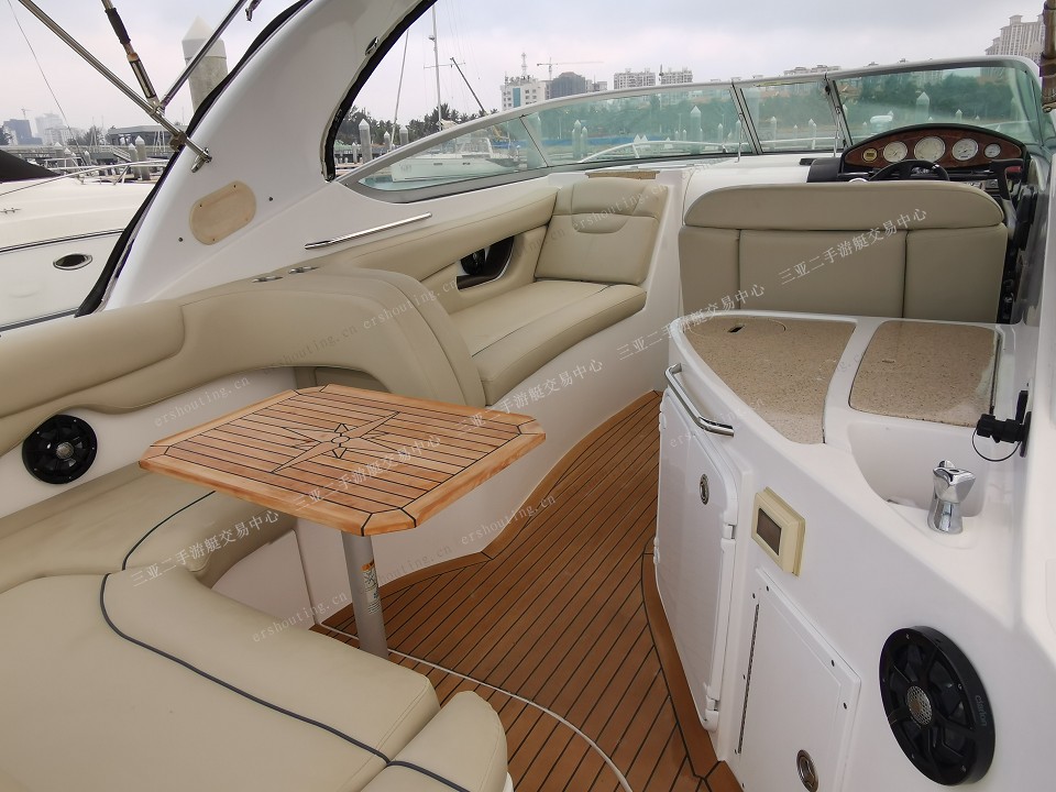 Rinker 290
