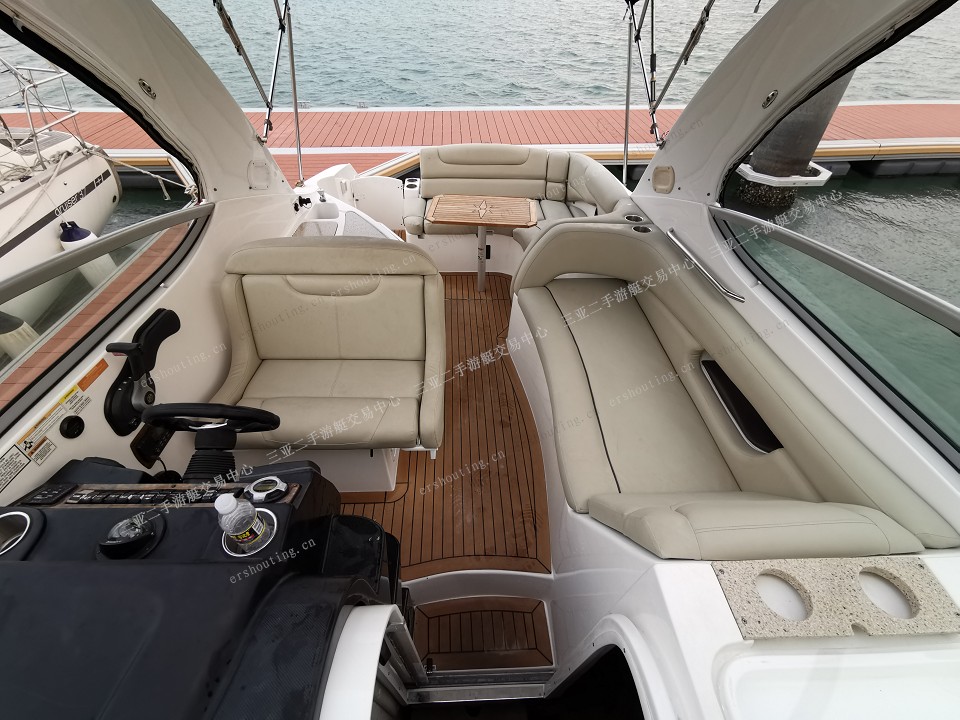 Rinker 290